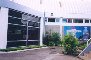 entree2.jpg (56984 octets)